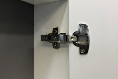 COMFORTY. Зеркало-шкаф "Милан-90" белый глянец фото в интернет-магазине Русалия