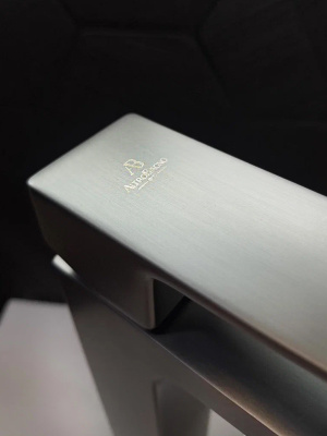 Смеситель для раковины AltroBagno Lamberto 010224 GM AltroBagnoLamberto010224GM фото в интернет-магазине Русалия