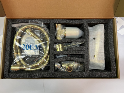 Смеситель встроенный с гигиеническим душем Timo Saona (2389/17SM) золото матовое фото в интернет-магазине Русалия