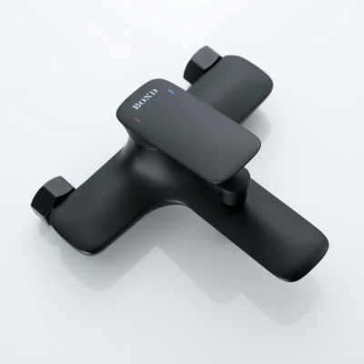 BOND Cube B03-3188 Смеситель черный однорычажный для ванны/душа фото в интернет-магазине Русалия