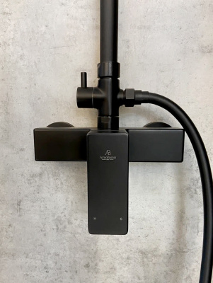 Душевая система AltroBagno Lamberto 030103 MB AltroBagnoLamberto030103MB фото в интернет-магазине Русалия